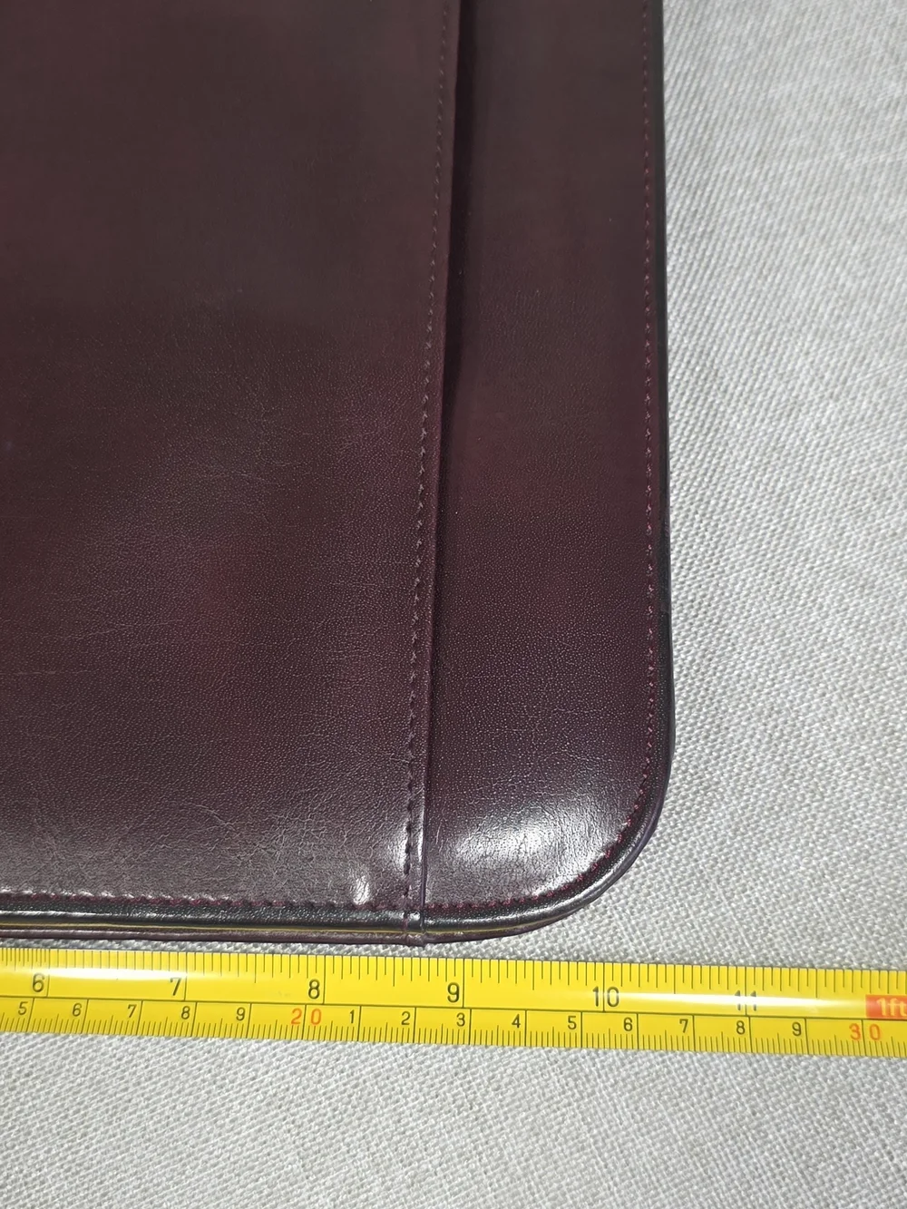 Vintage Burgundy Leather Zip Portfolio Organizer